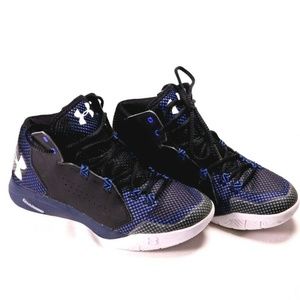 Under Armour Charged Shoes - Men 7.5